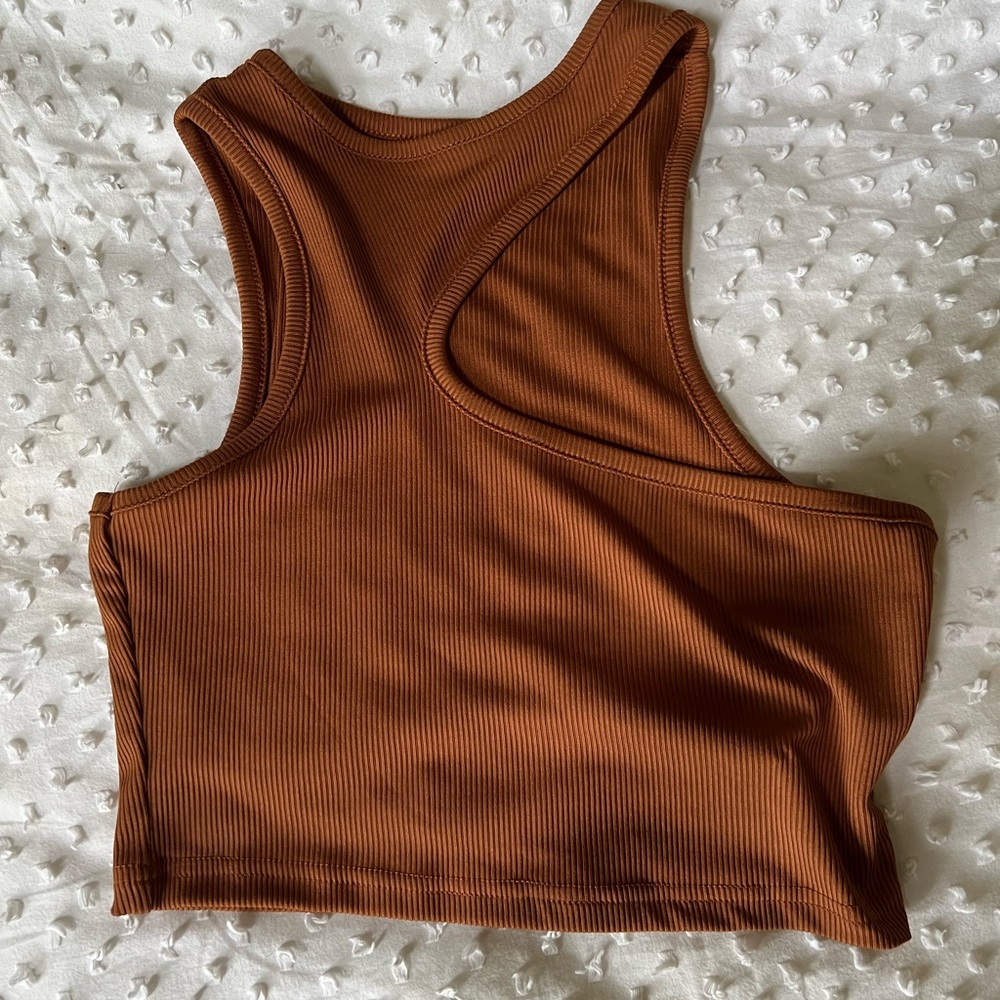 Cut out crop top